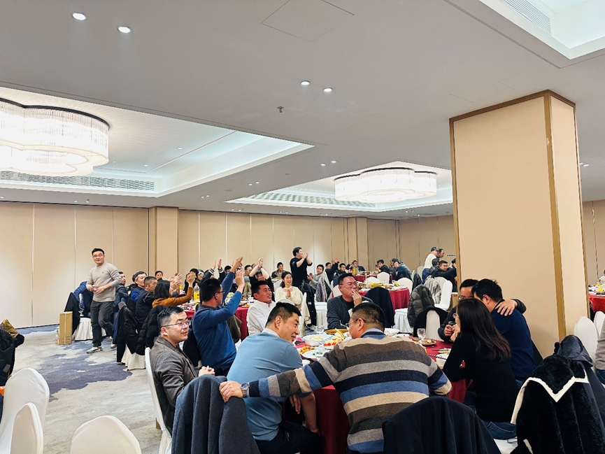 前"兔"似錦 共創(chuàng)未來——精效2022年年會(huì)圓滿結(jié)束(圖5)